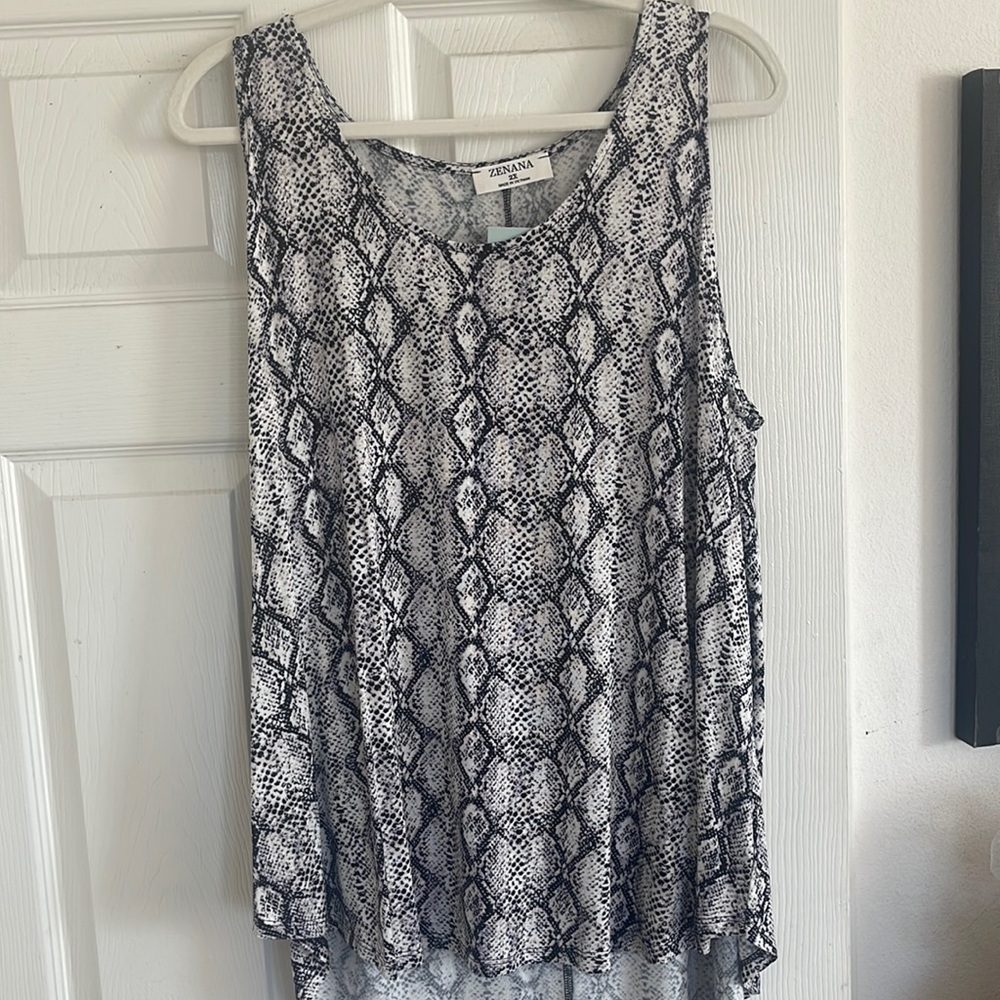 Plus size snakeskin print tank tops